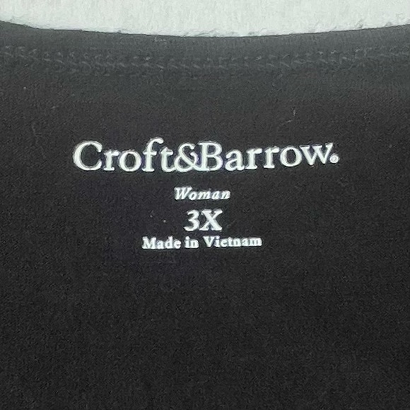 Croft & Barrow Black Sleeveless Rayon Top with Fabric Overlay on Front W… - Picture 3 of 9